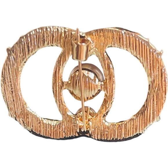 NEW Faux Pearl & Crystal Gold Plated CC Double Circle Brooch - Picture 4 of 6